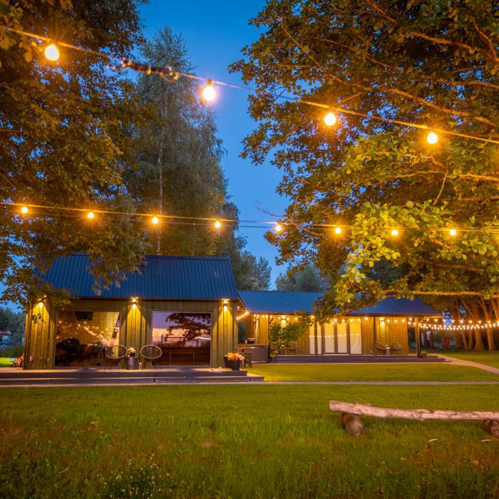 Brīvdienu mājas, naktsmītnes pie Babītes ezera, netālu no Rīgas